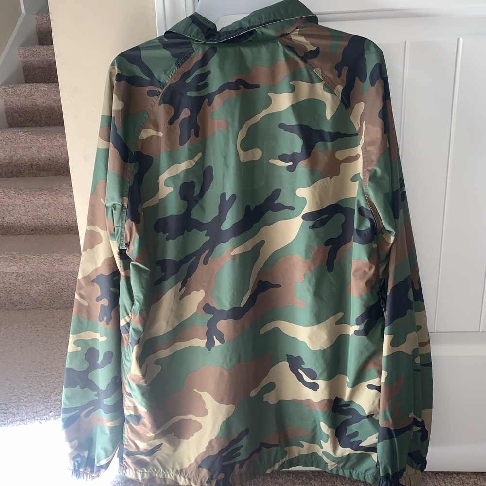 HUF Windbreaker